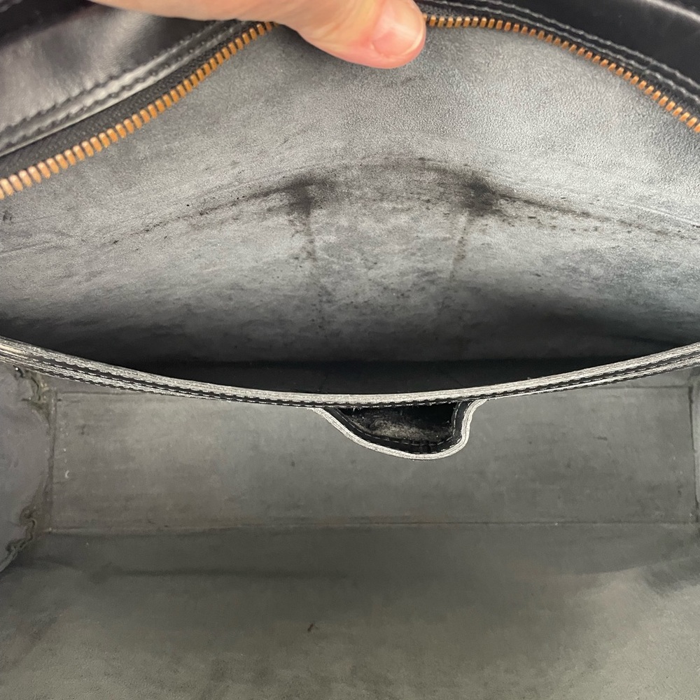 ❗️SOLD❗️Louis Vuitton Sorbonne Briefcase Bag in Black Epi Leather - Picture 8 of 9